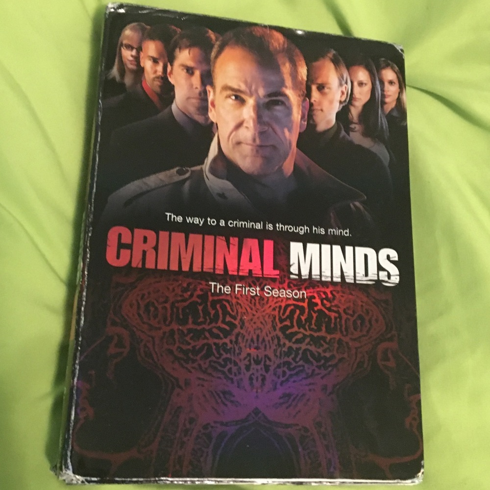 Criminal minds season 1
